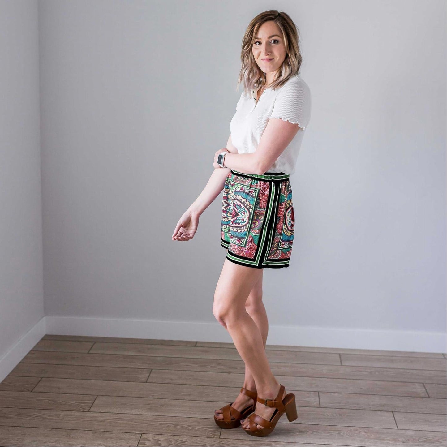 Multicolored Scarf High Wasted Shorts