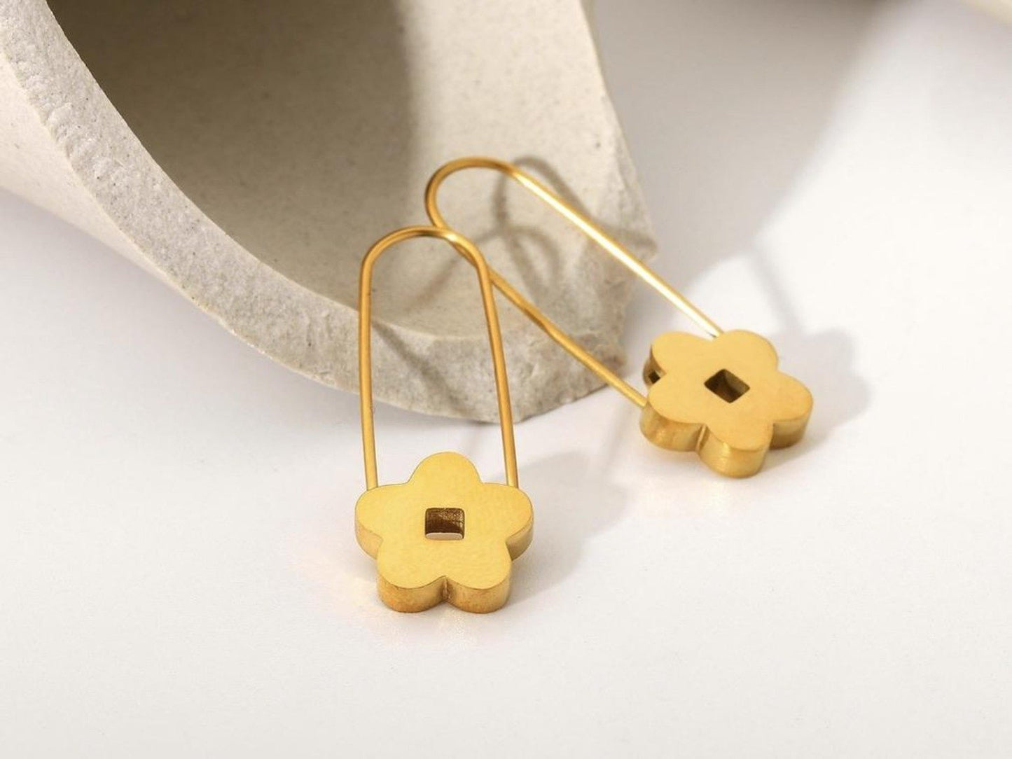 Leslie Earrings
